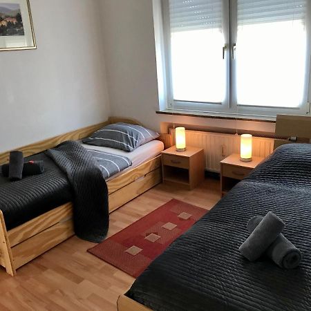 Komfort-Ferienwohnung Dreilaendereck 옥트룹 외부 사진
